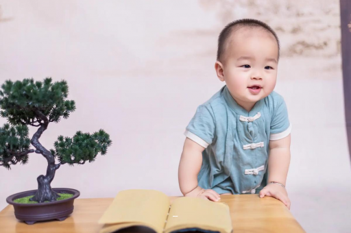 铜陵宝宝脸上小白点